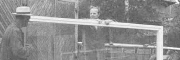 Altes Schwarz-weiss-Bild Otto Striegel mit Vater Josef Striegel